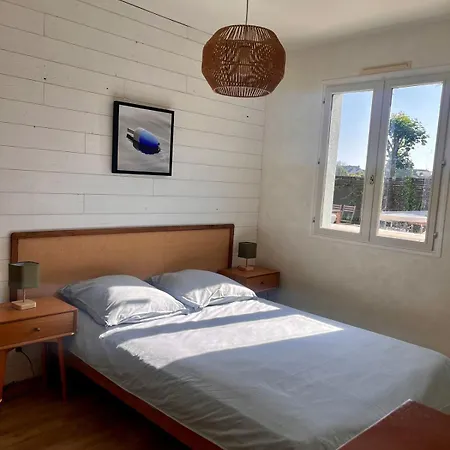 Holiday home Renovated House Near Beaches *